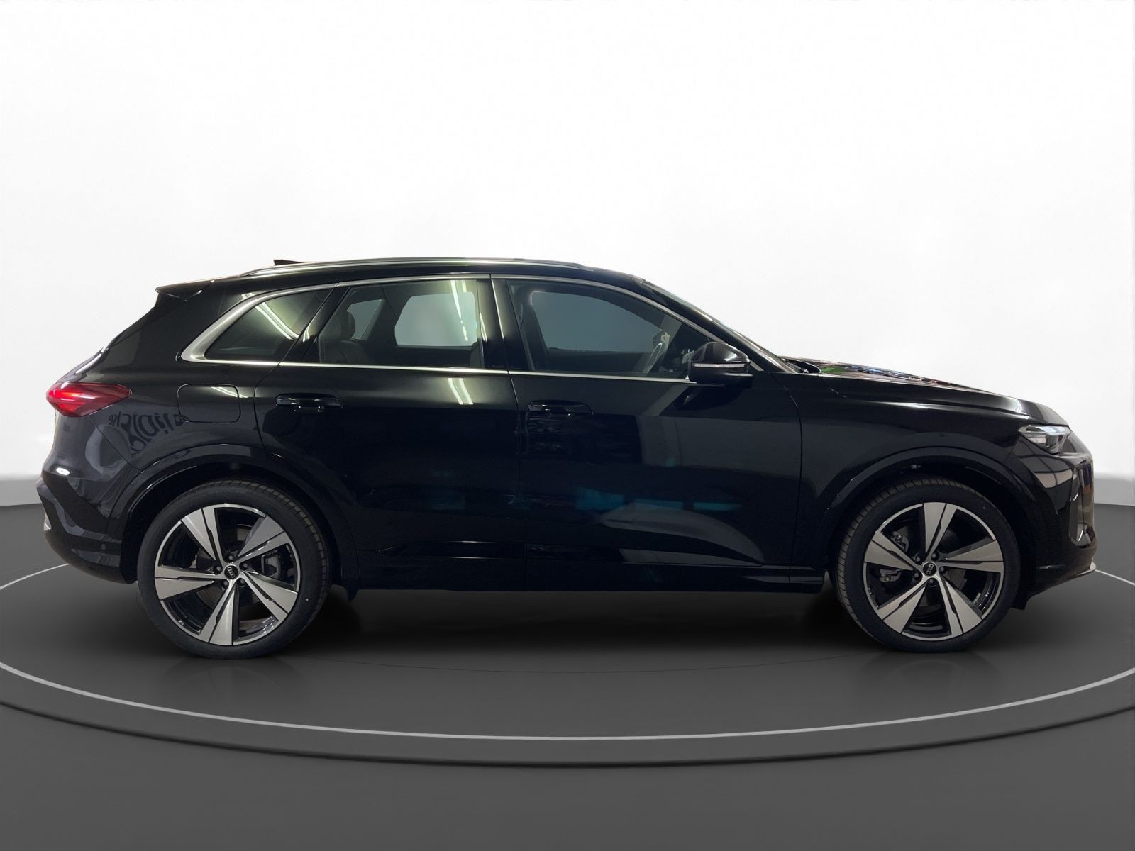 Audi - Q5_7