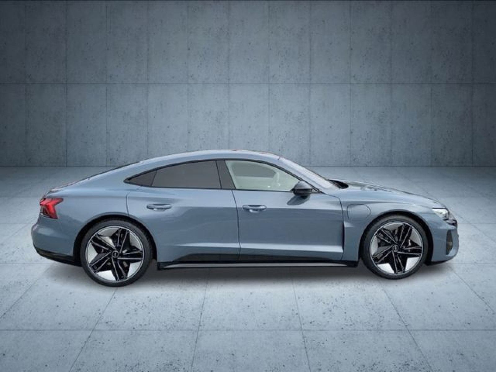 Audi - RS e-tron GT_9