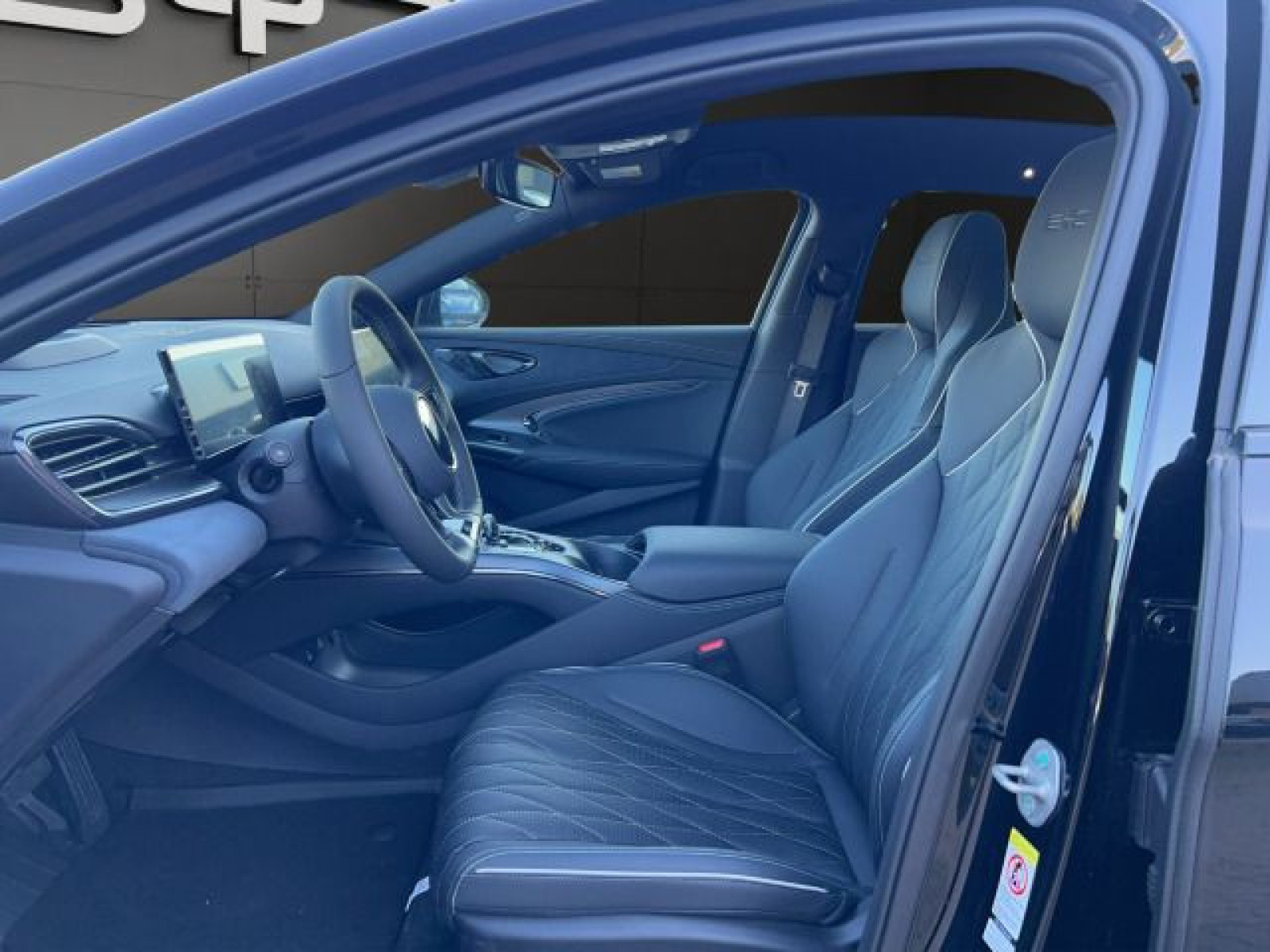 BYD - SEAL_9