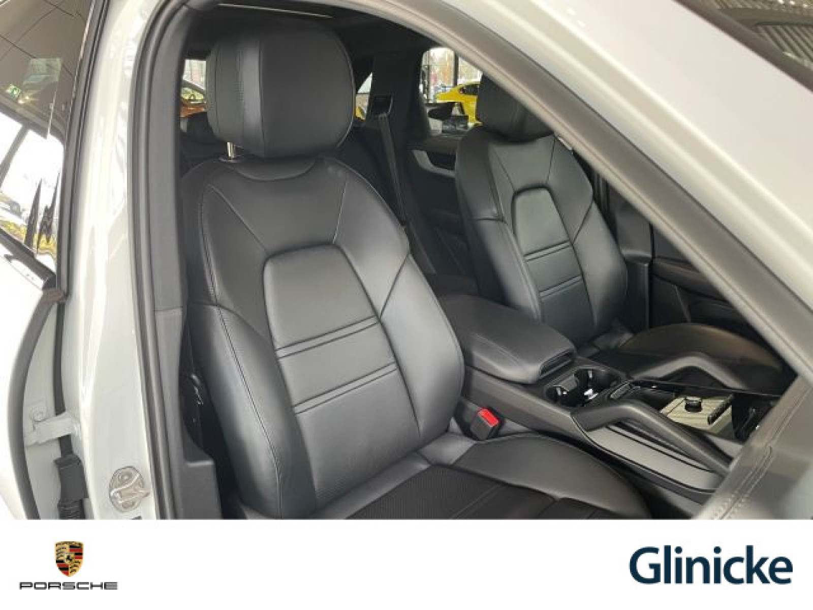 Porsche - Cayenne_21