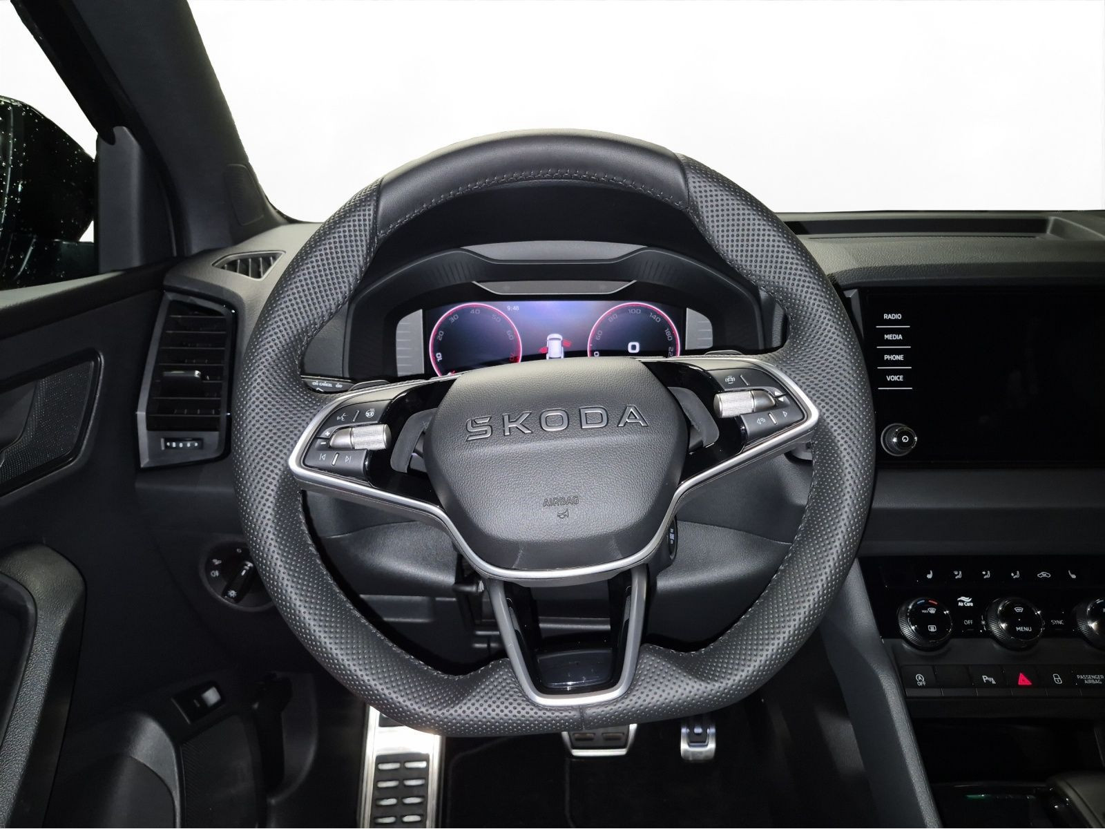 Škoda - Karoq_12