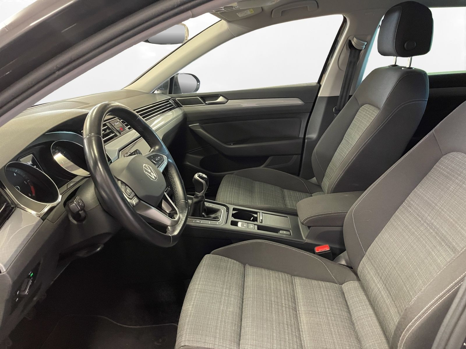 Volkswagen - Passat Variant_17