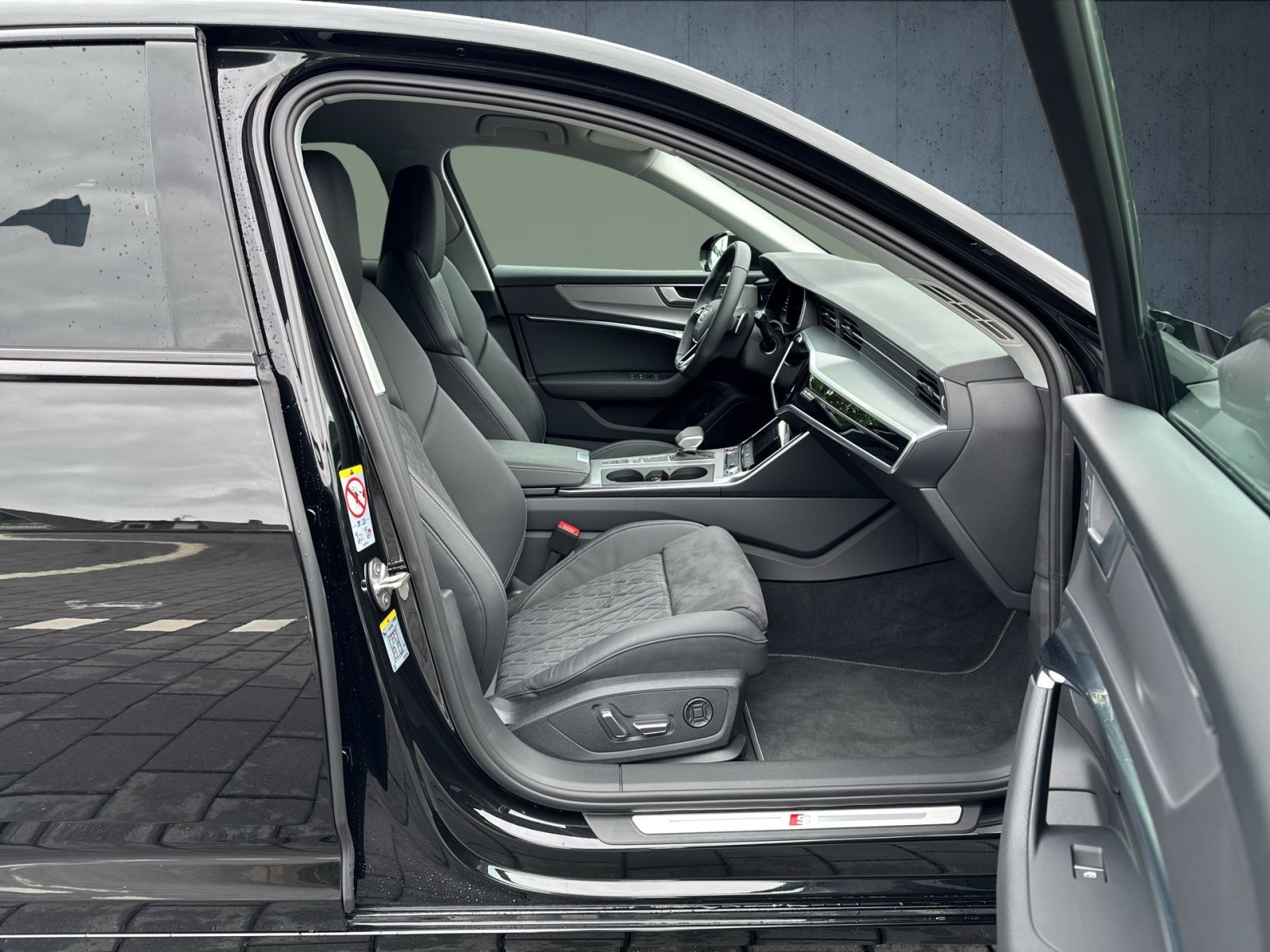 Audi - S6 Limousine_17