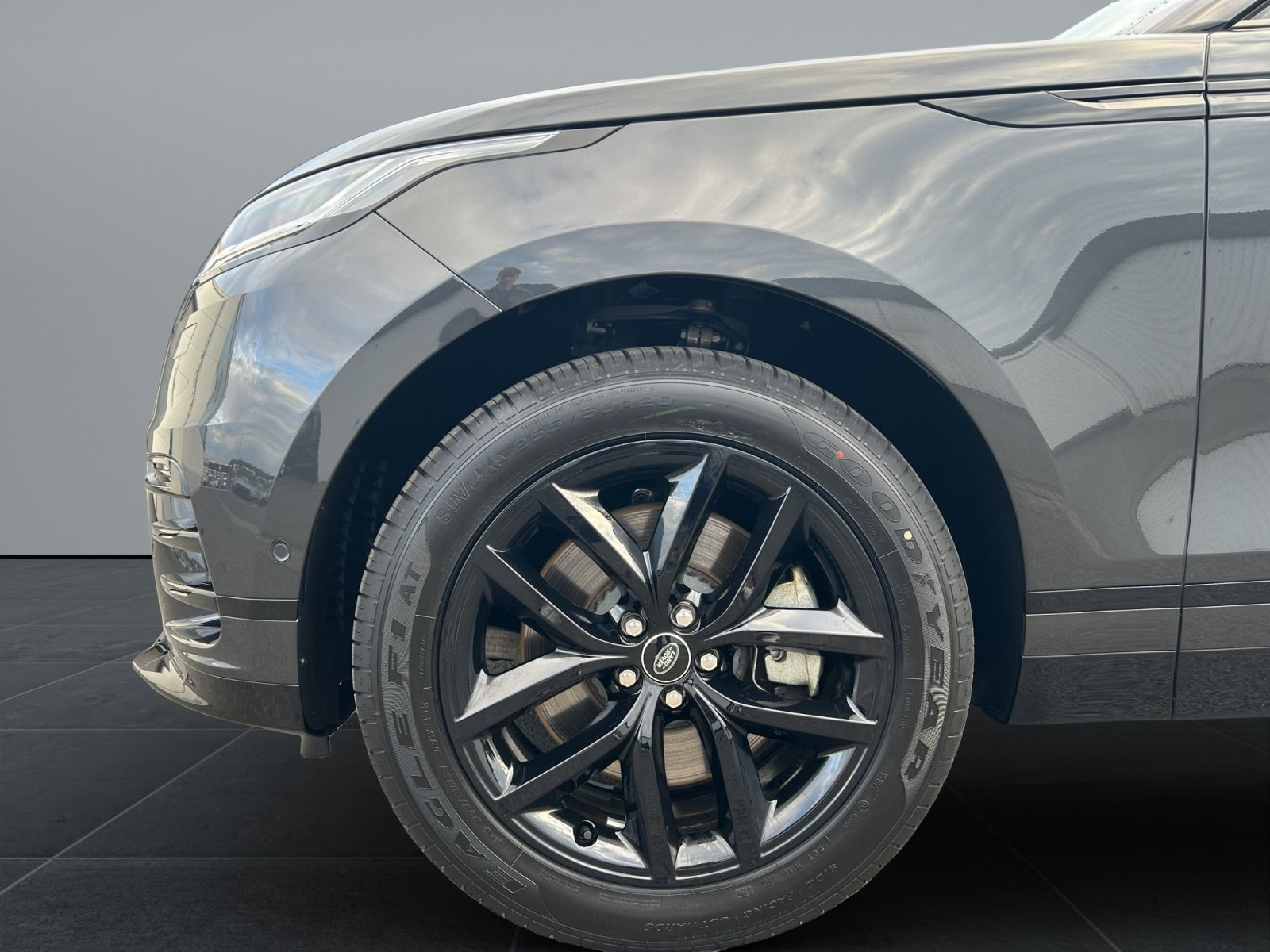 Land Rover - Range Rover Velar_9