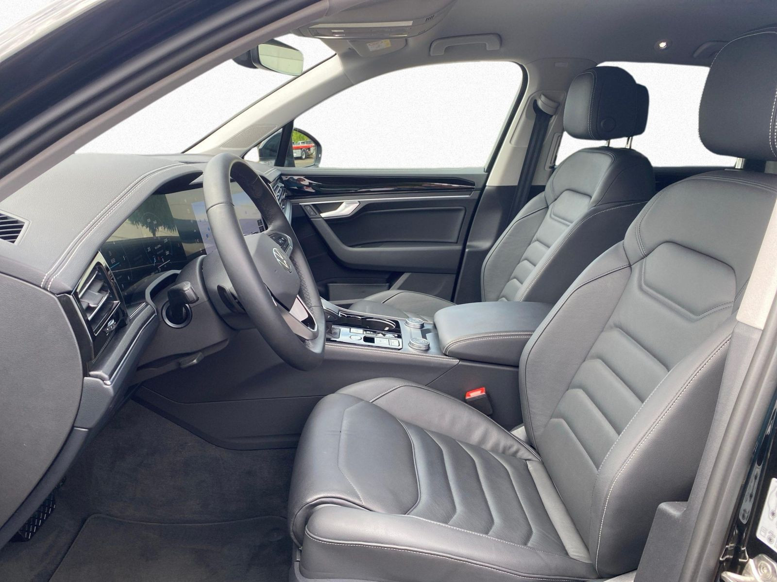 Volkswagen - Touareg_10