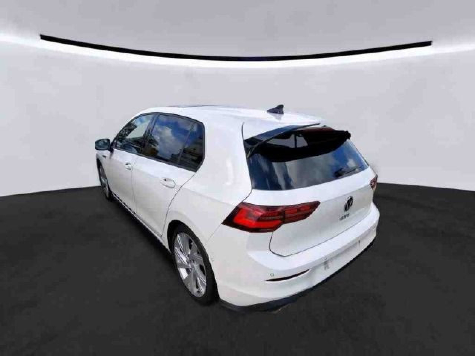 Volkswagen - Golf GTI_5