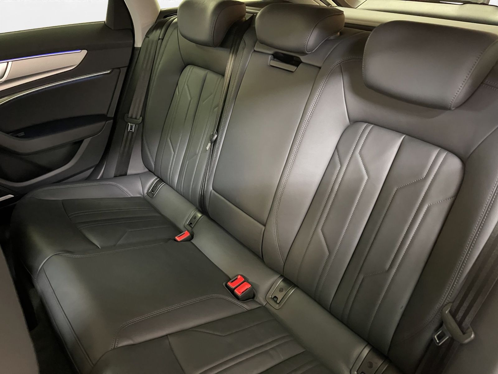 Audi - A6 Avant_18