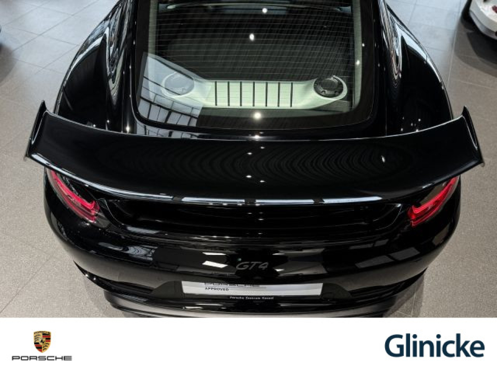 Porsche - Cayman_15