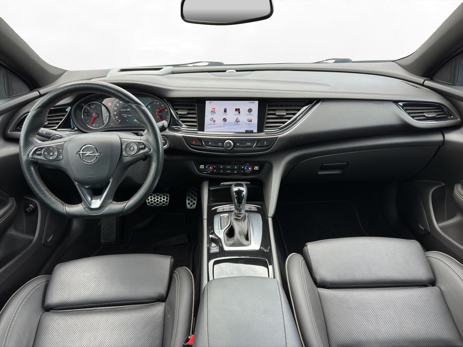Opel - Insignia_8