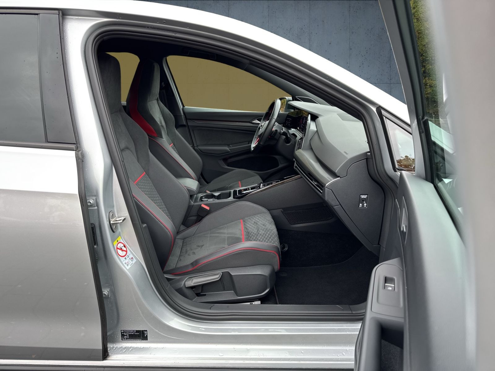 Volkswagen - Golf GTI_16