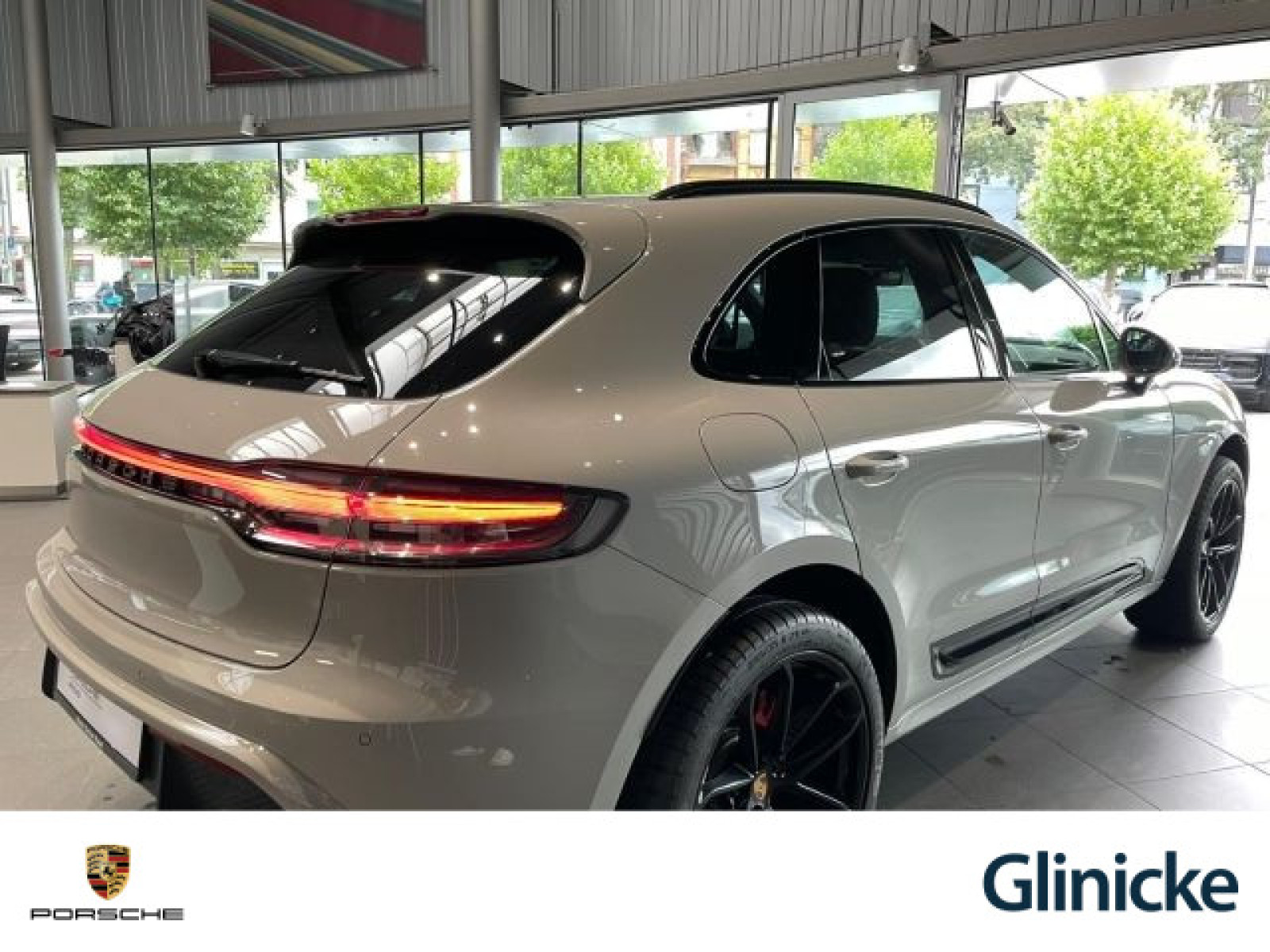 Porsche - Macan_44