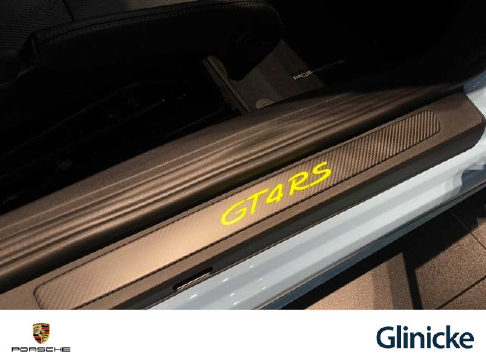 Porsche - Cayman_18