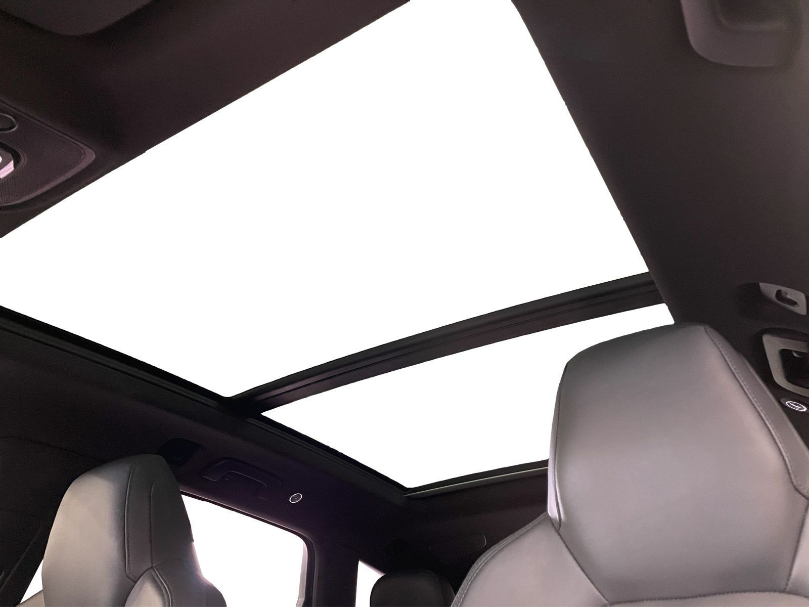 Audi - SQ7_11