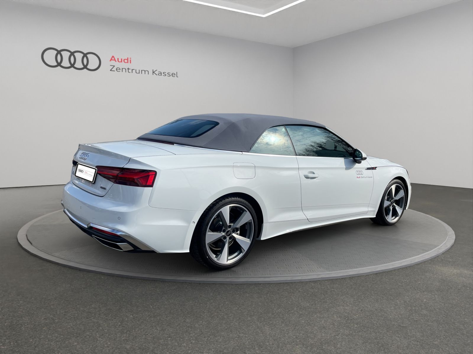 Audi - A5 Cabriolet_5