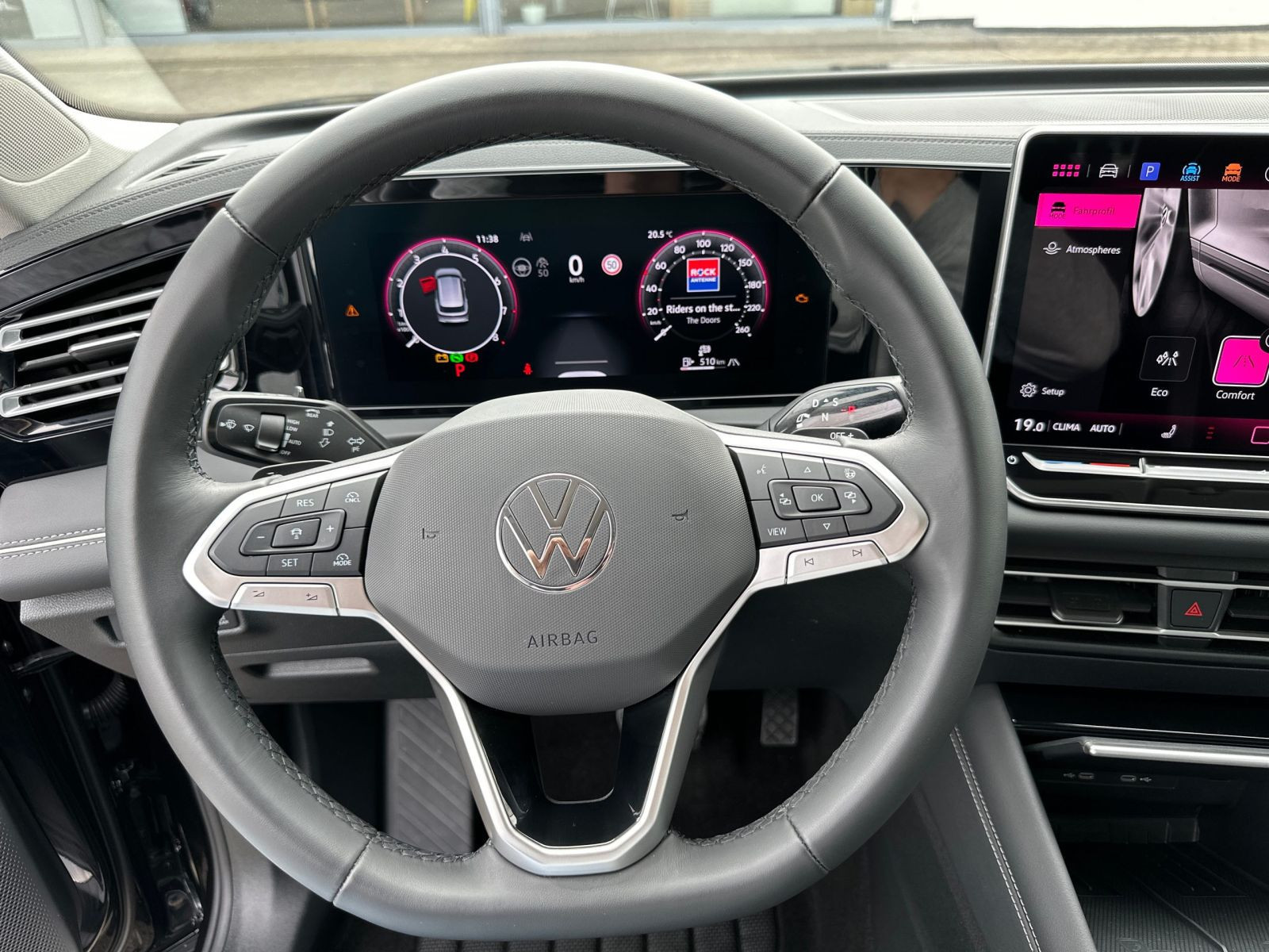 Volkswagen - Tiguan_16