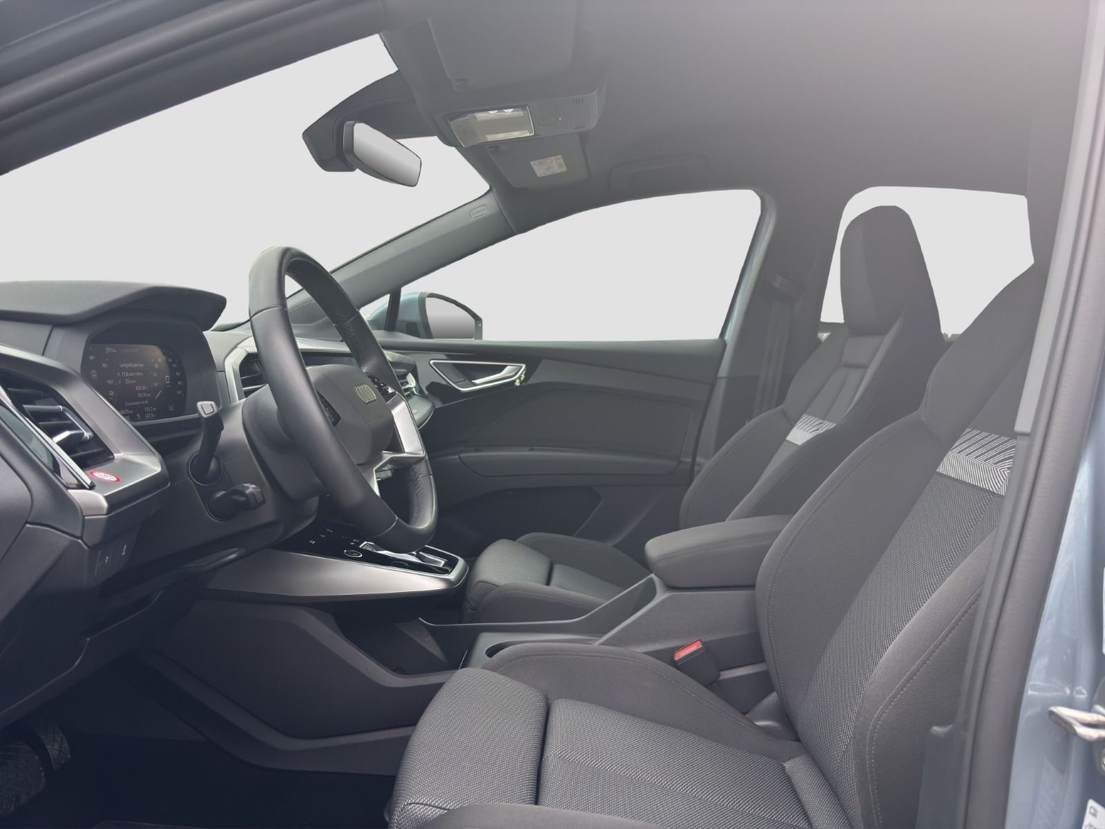 Audi - Q4 Sportback e-tron_8