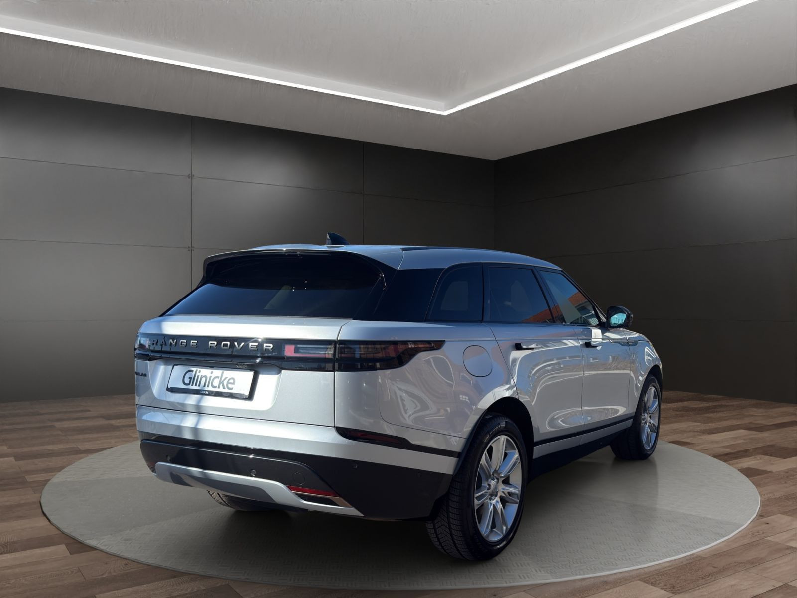 Land Rover - Range Rover Velar_2