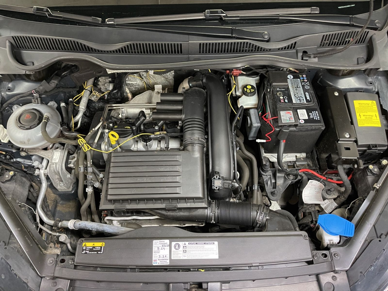 Volkswagen - Golf Sportsvan_23