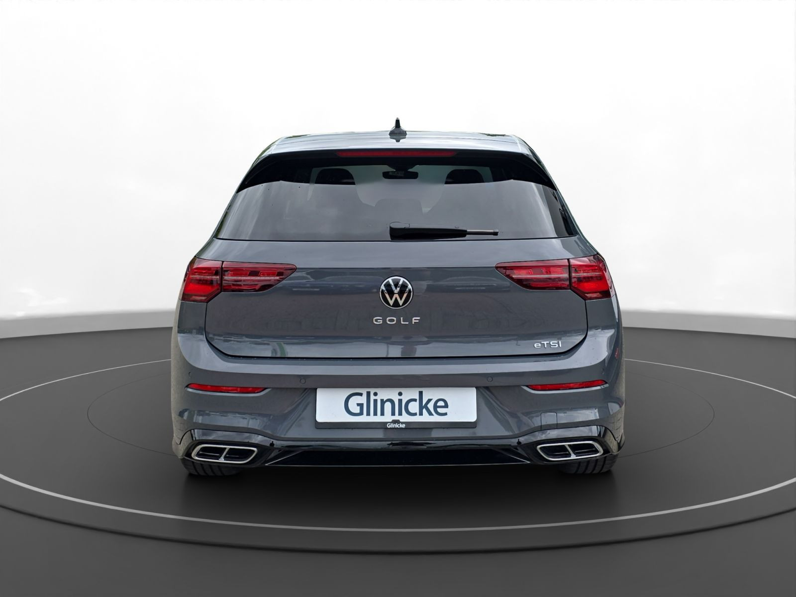 Volkswagen - Golf_12