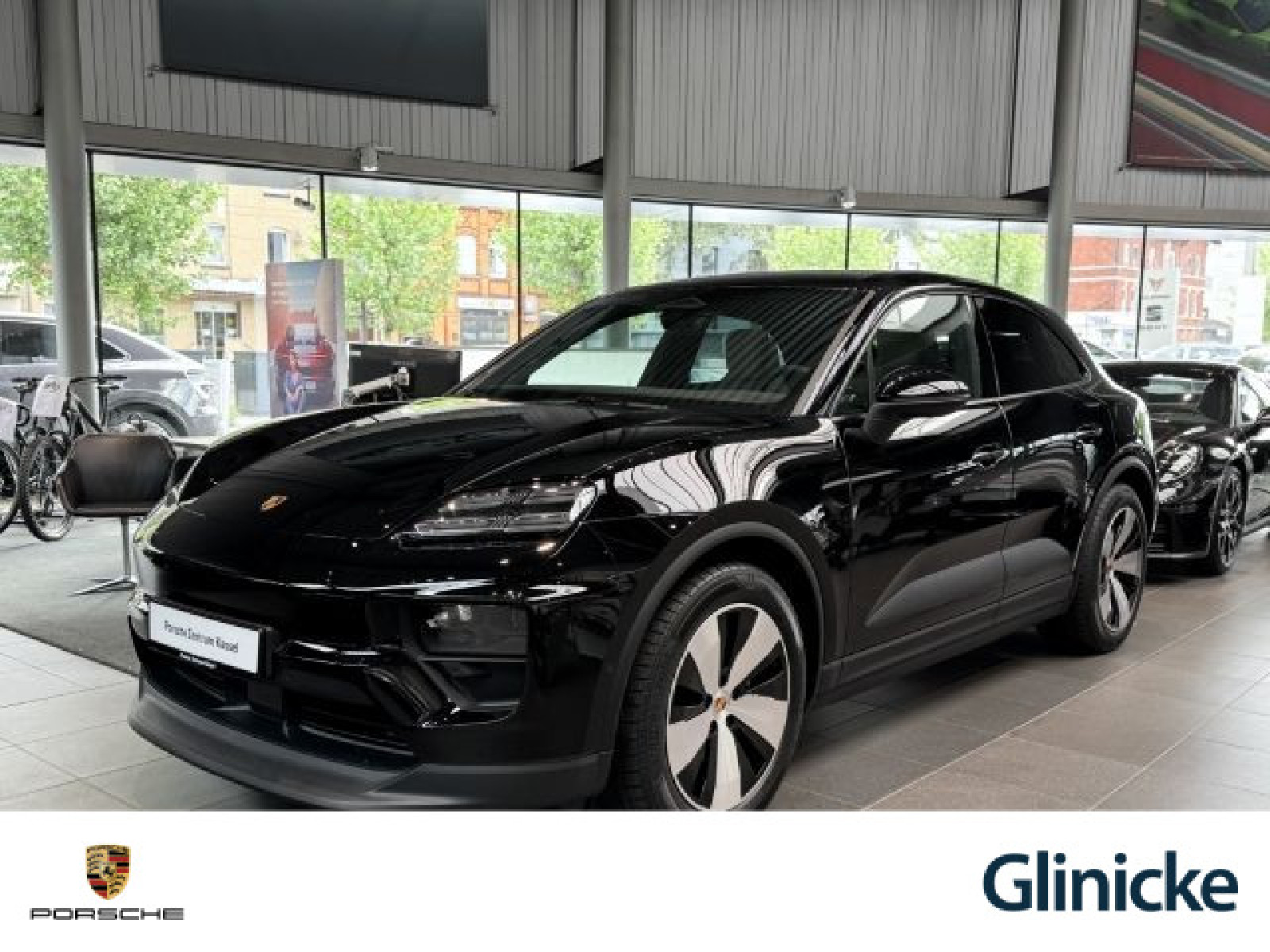 Macan Electric 4