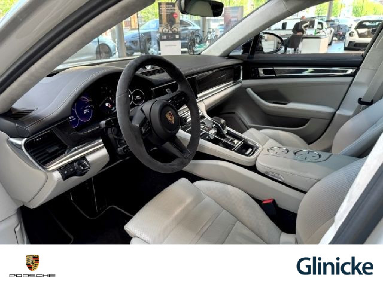 Porsche - Panamera_10