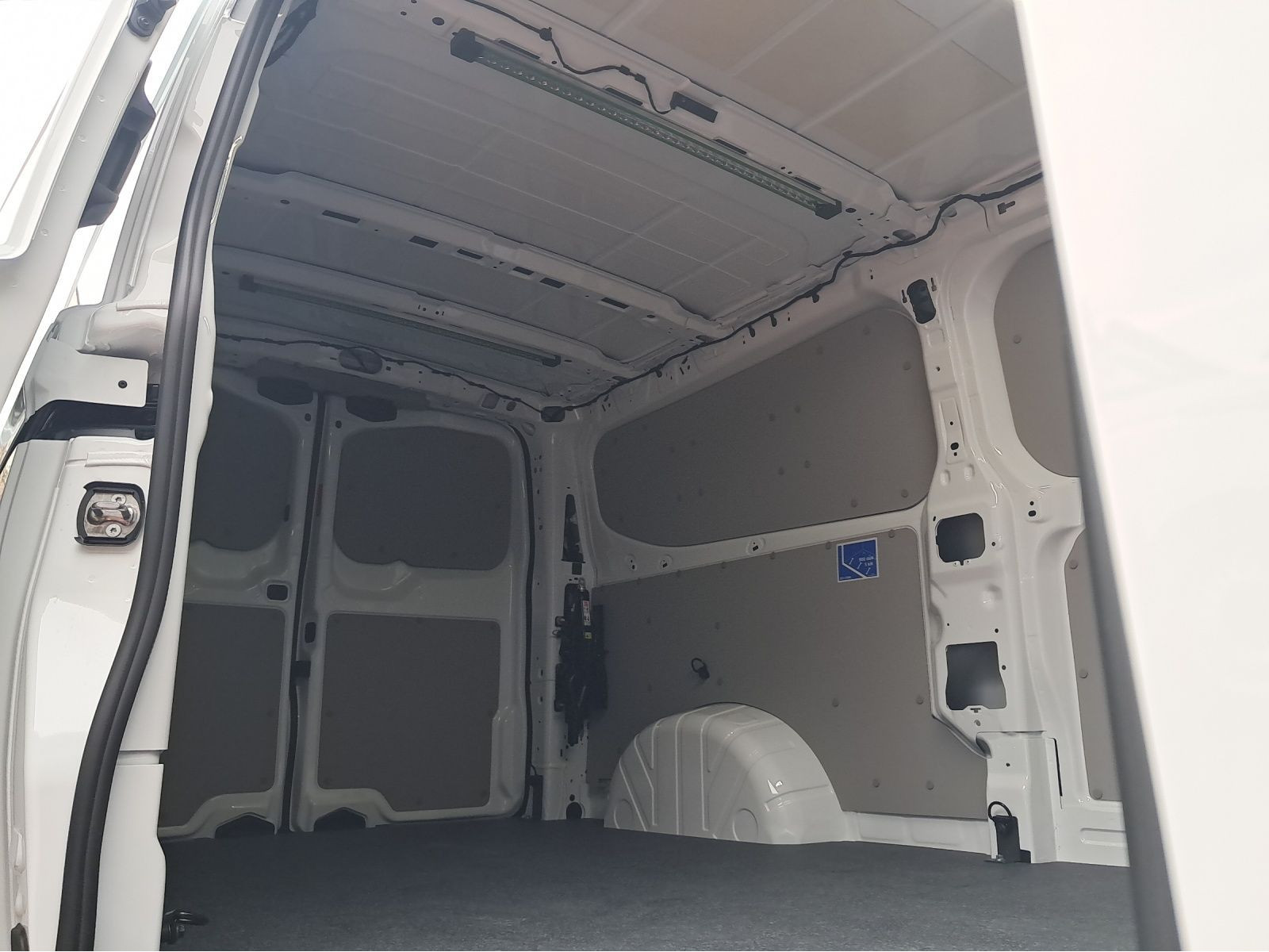 Volkswagen - Transporter Kasten_16