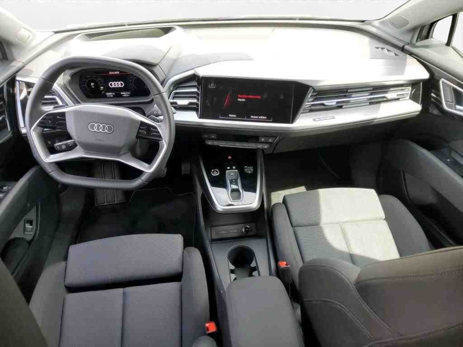 Audi - Q4 Sportback e-tron_6