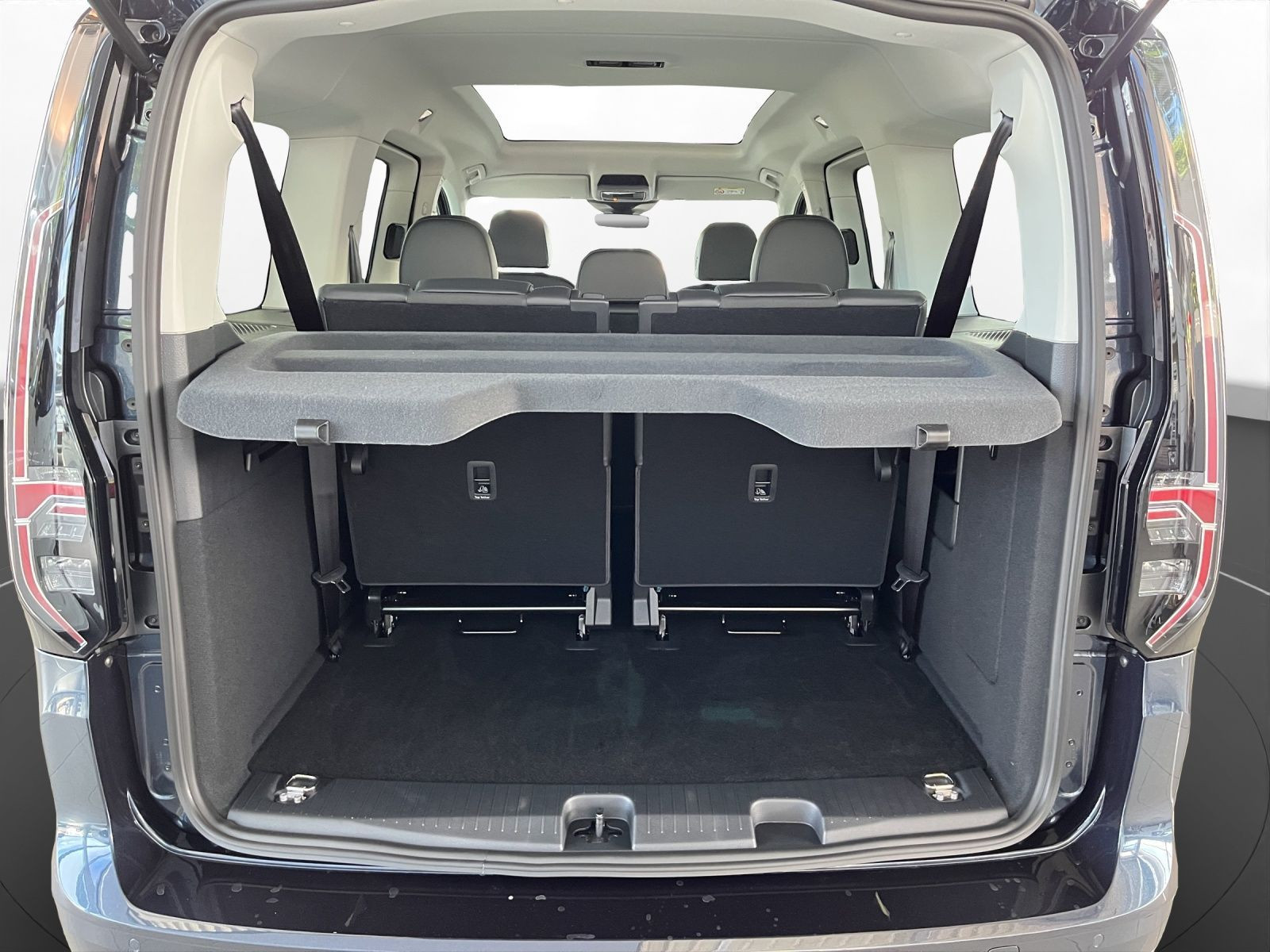 Volkswagen - Caddy Maxi_9