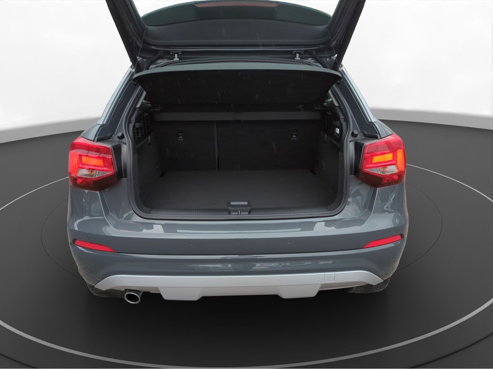 Audi - Q2_10