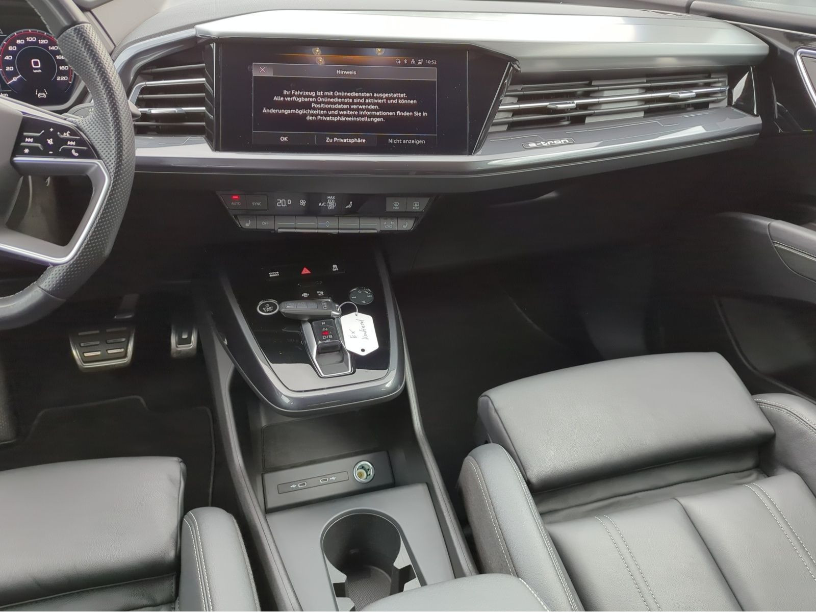 Audi - Q4 Sportback e-tron_7
