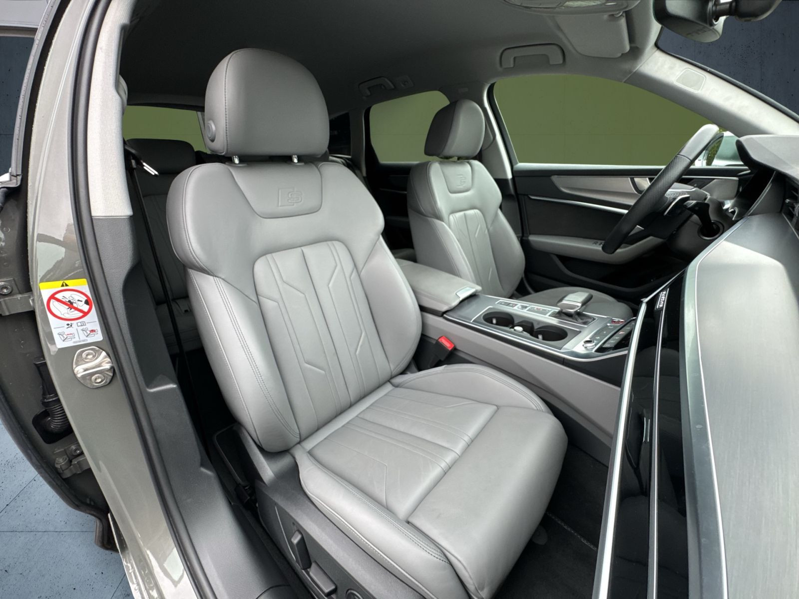 Audi - S6 Avant_16 Audi - S6 Avant_16