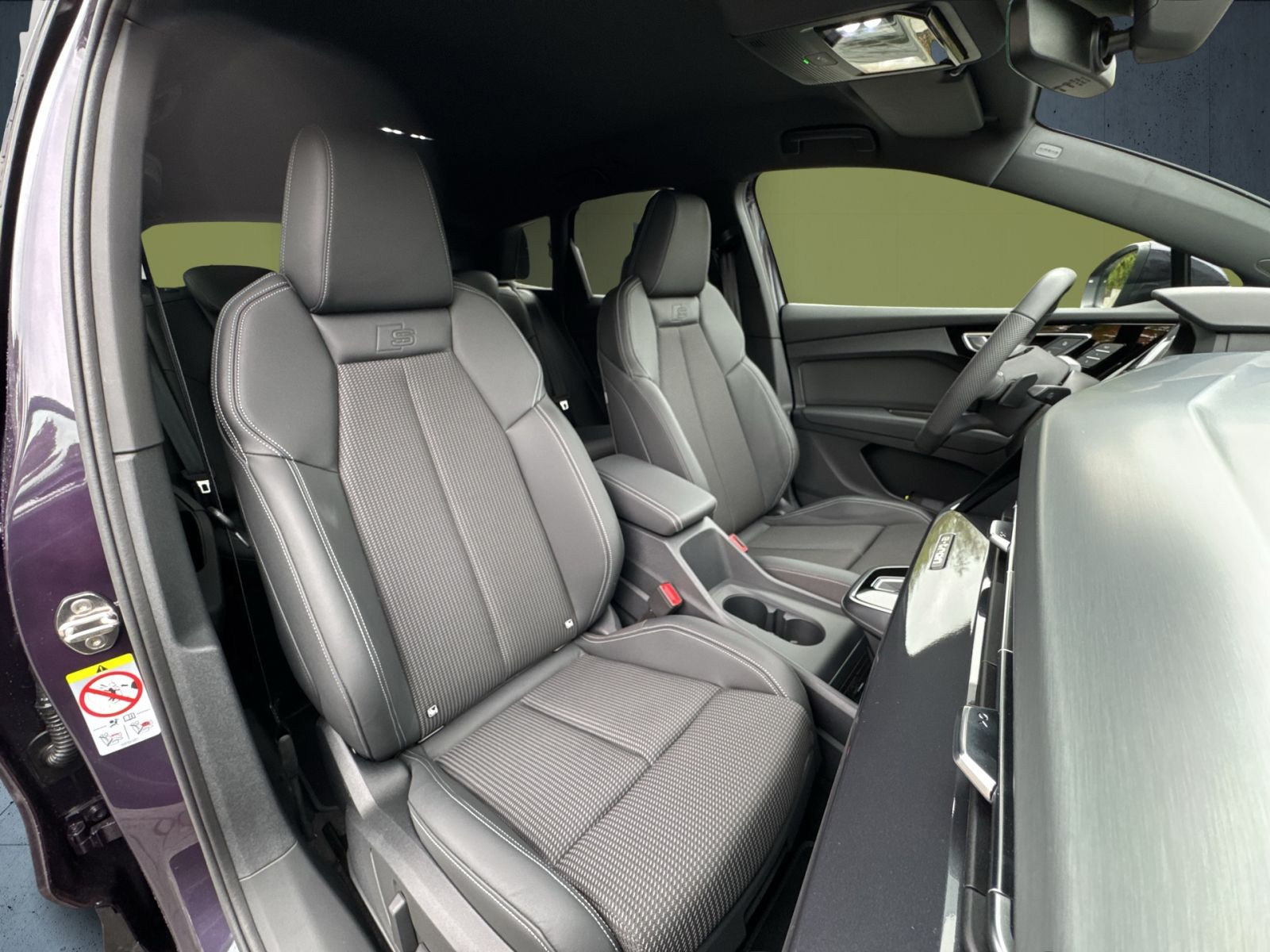 Audi - Q4 e-tron_16 Audi - Q4 e-tron_16