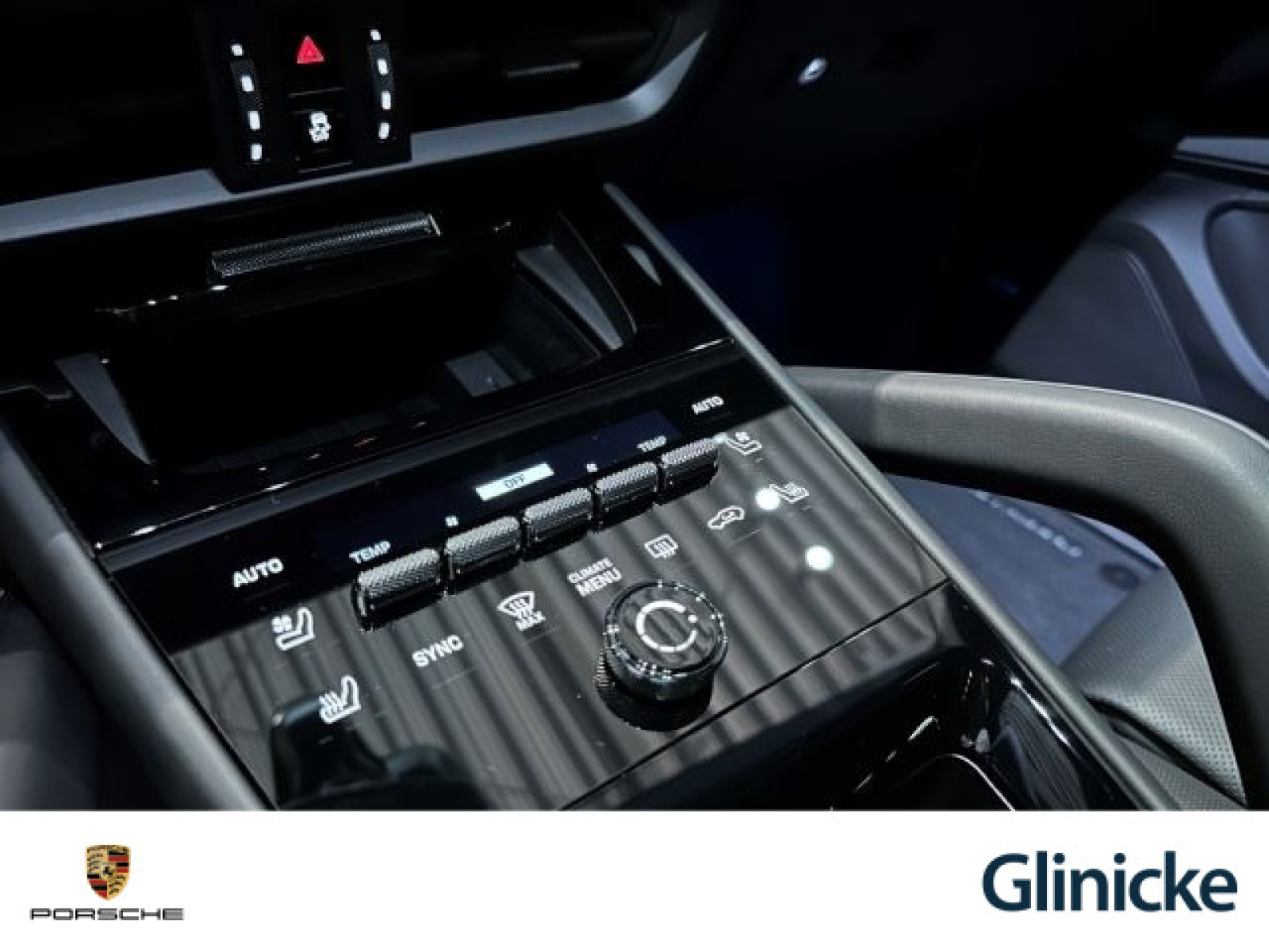 Porsche - Cayenne_16