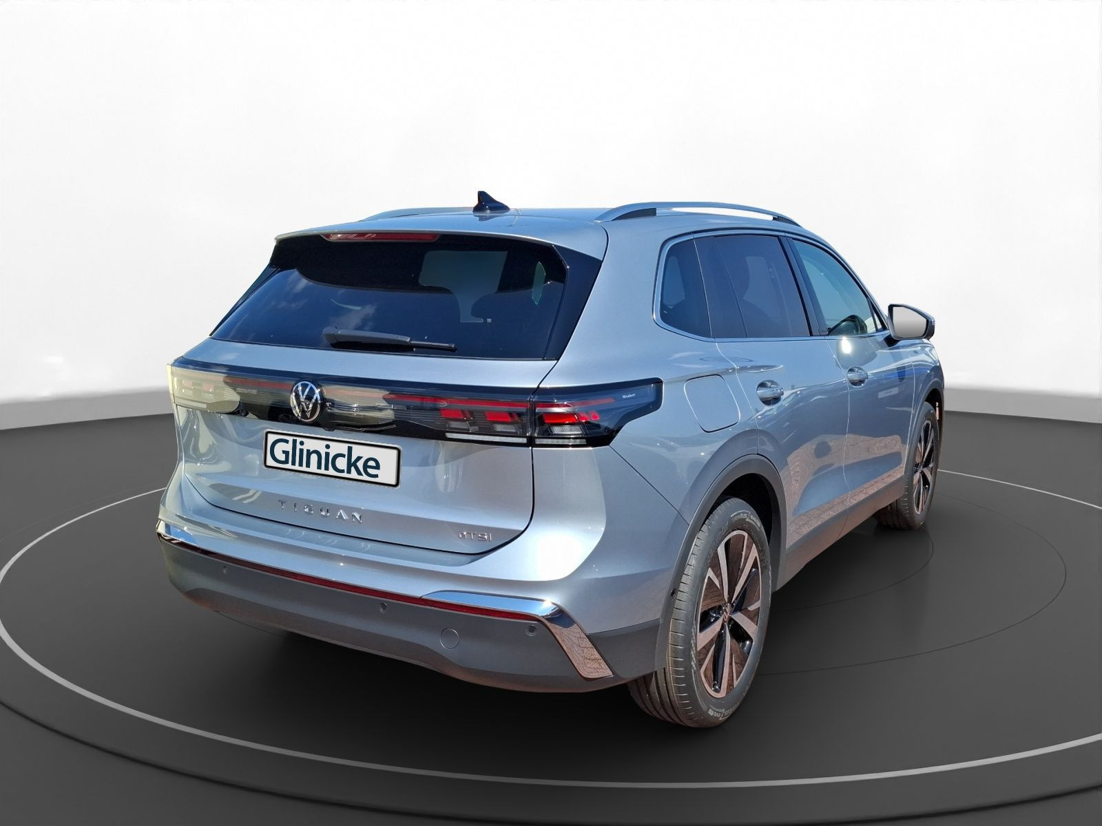 Volkswagen - Tiguan_9