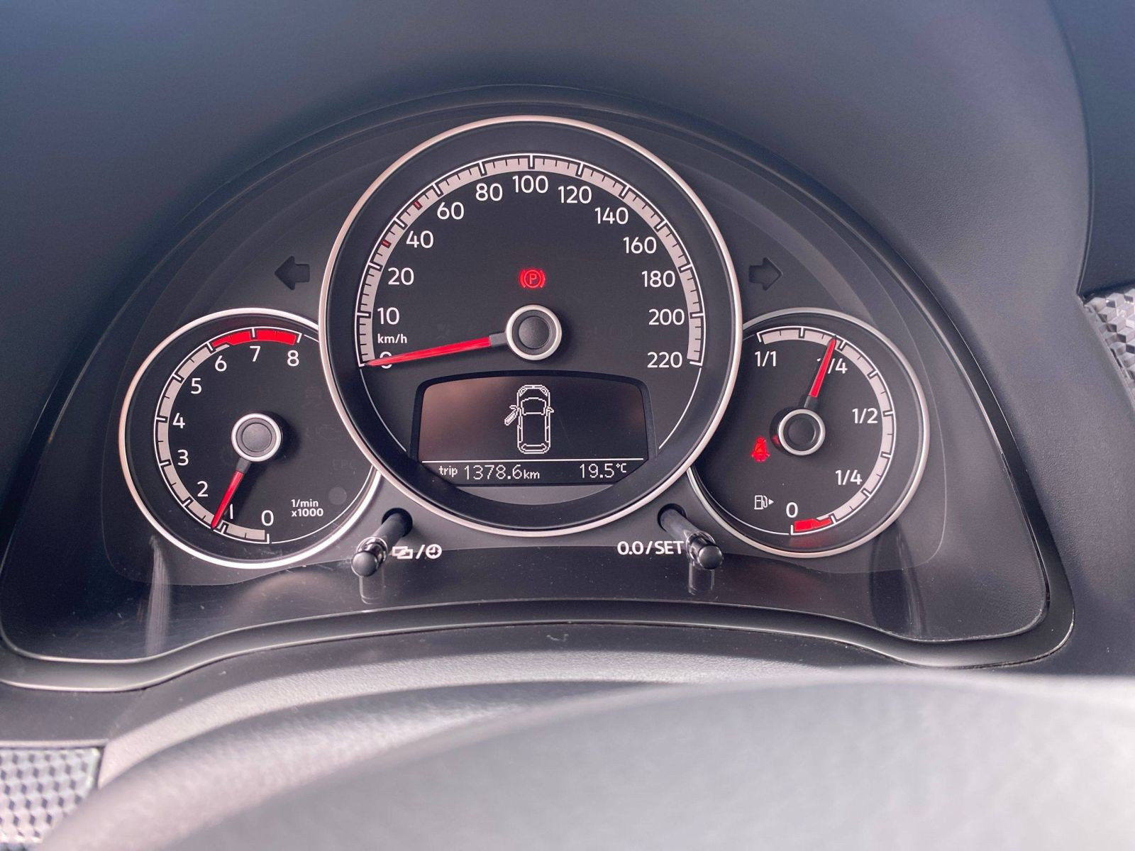 Volkswagen - up!_11