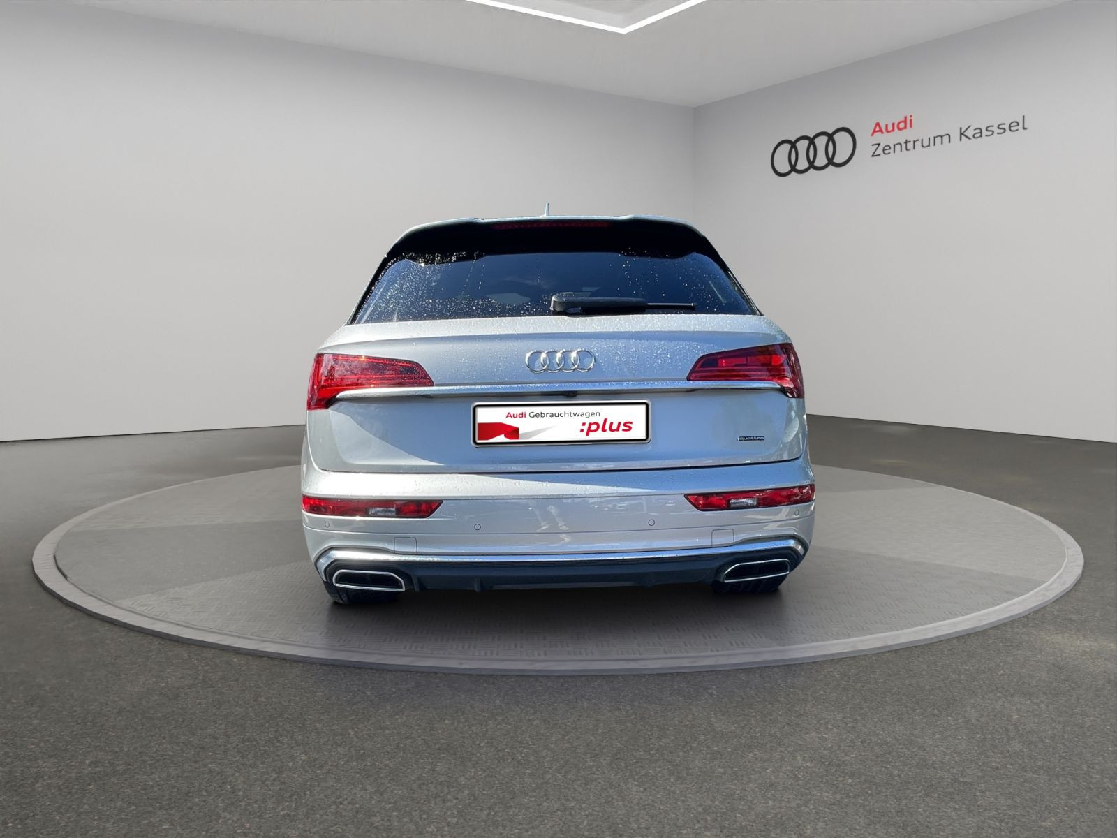 Audi - Q5_4