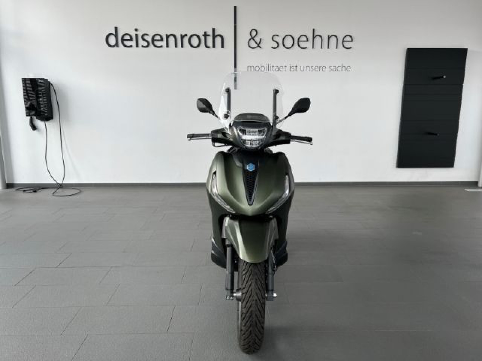 Piaggio - _10