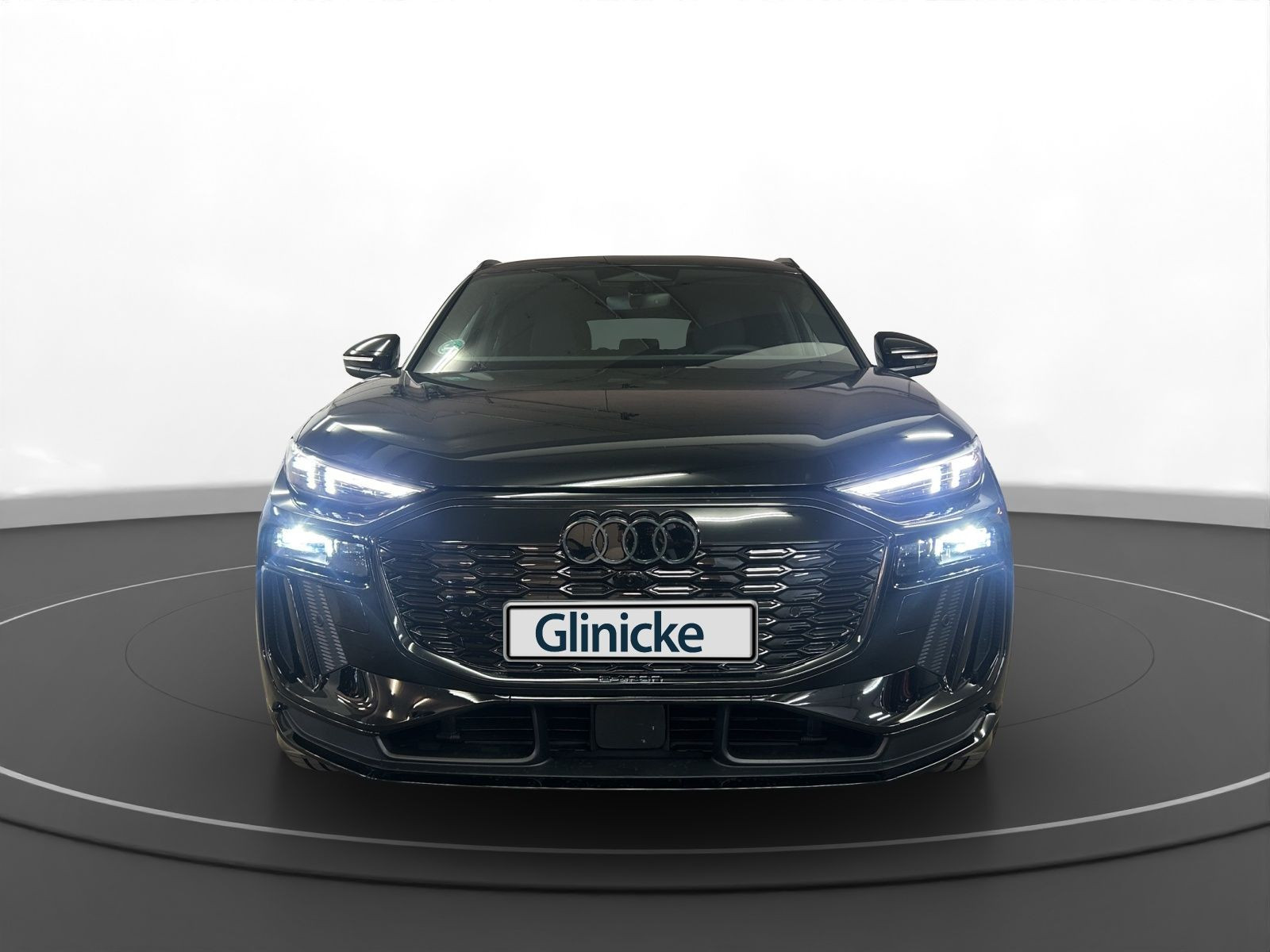 Audi - SQ6 Sportback e-tron_5