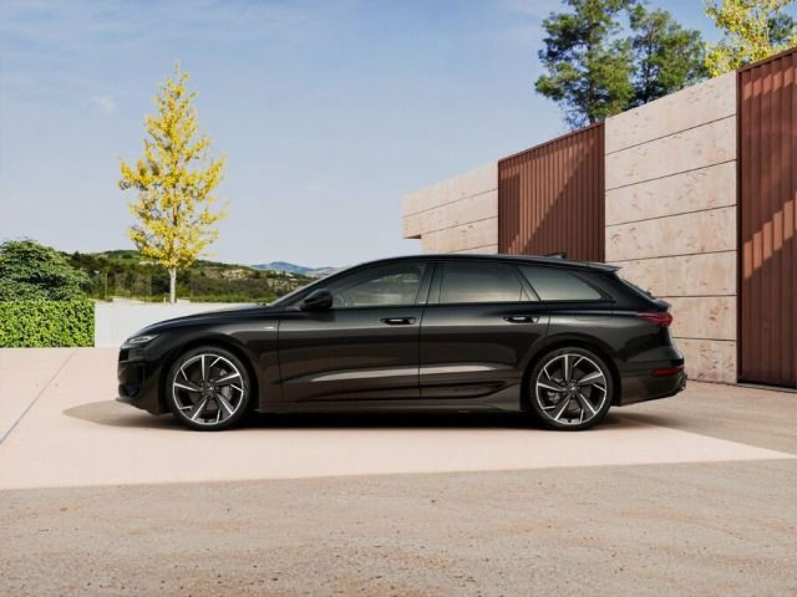 Audi - A6 Avant e-tron_4