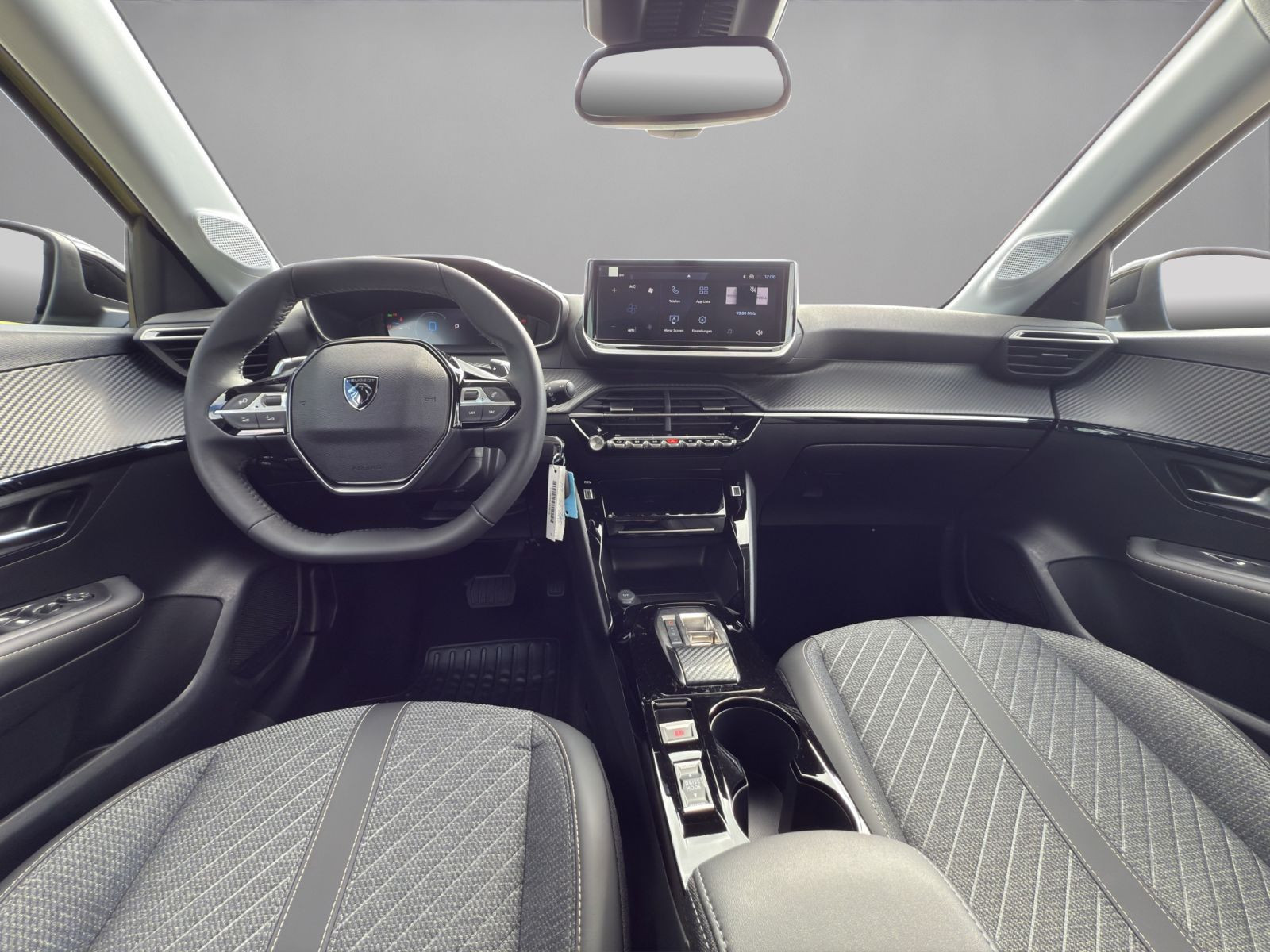 Peugeot - 208_13