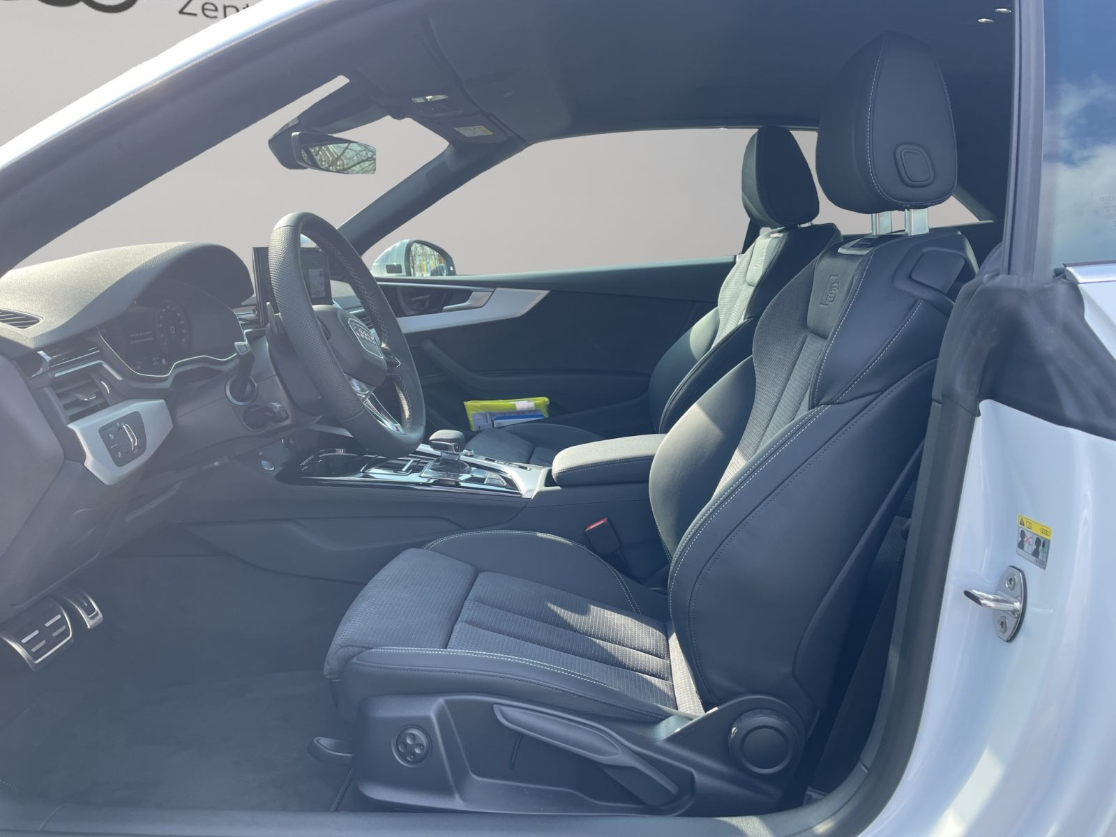 Audi - A5 Cabriolet_9