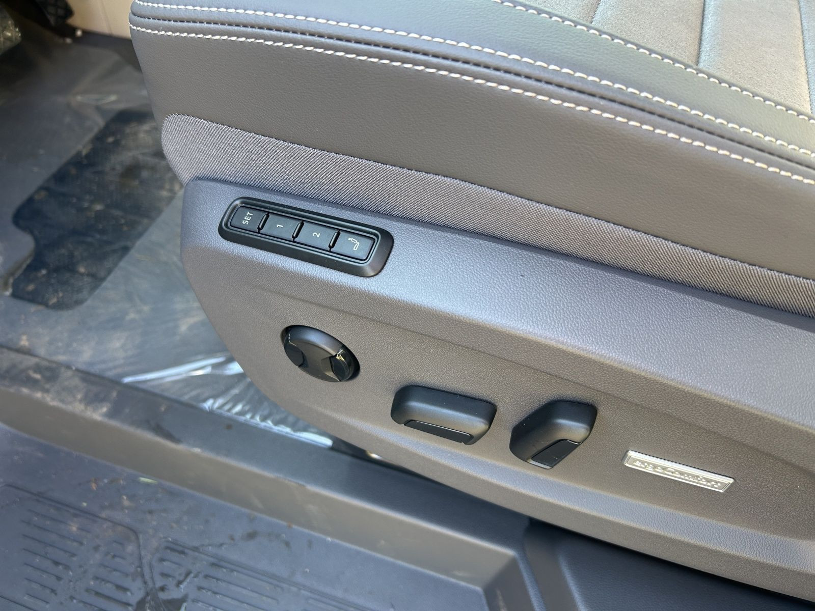Volkswagen - Multivan_17