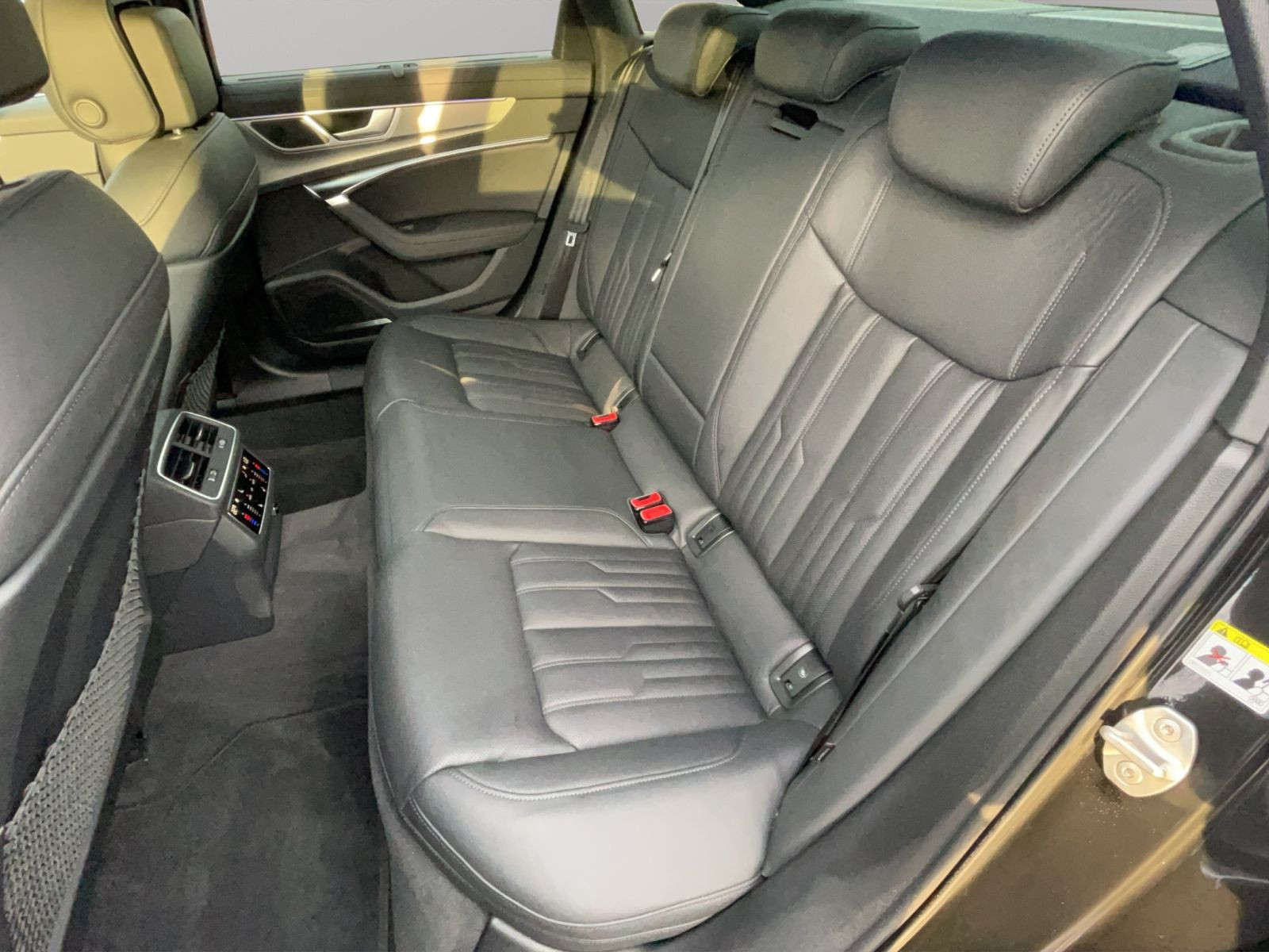 Audi - A6 Limousine_16