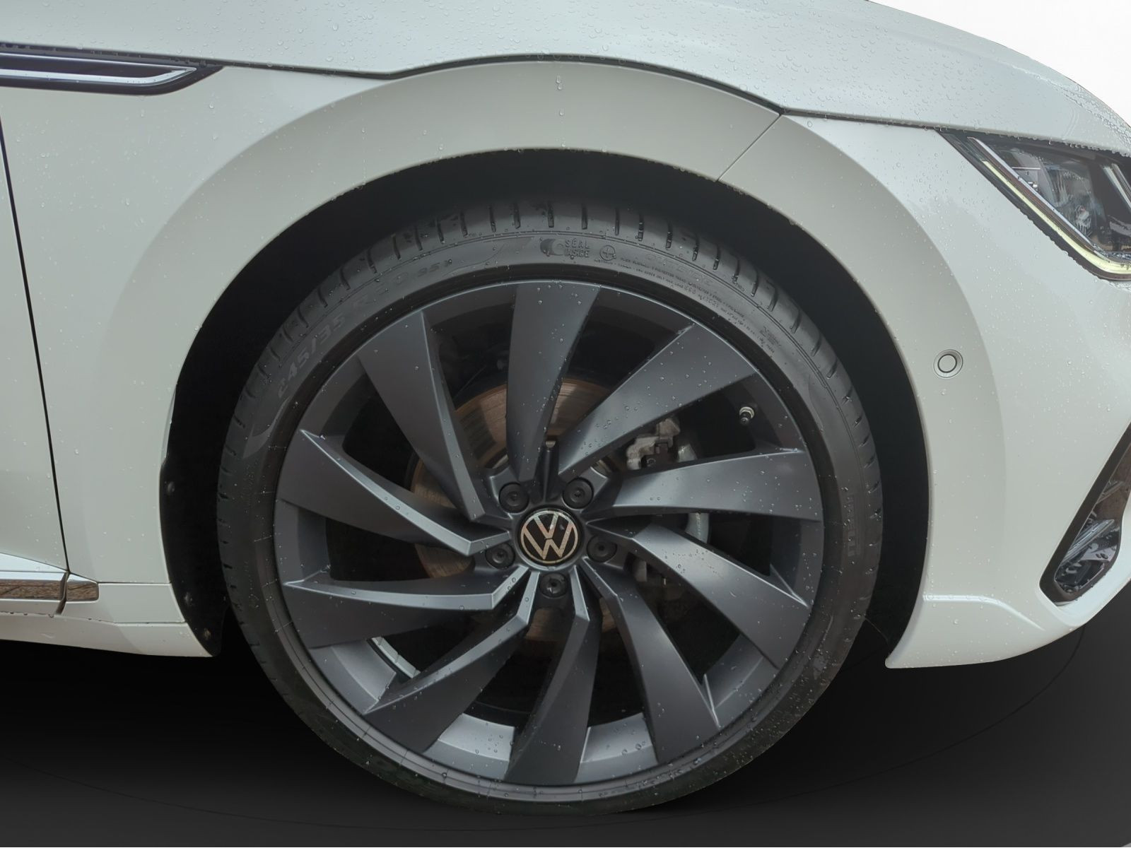 Volkswagen - Arteon Shooting Brake_13