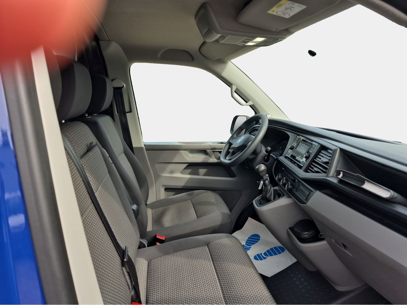 Volkswagen - T6.1 Transporter_11