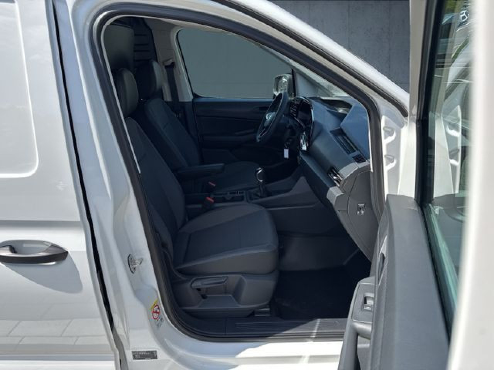 Volkswagen - Caddy Cargo_16