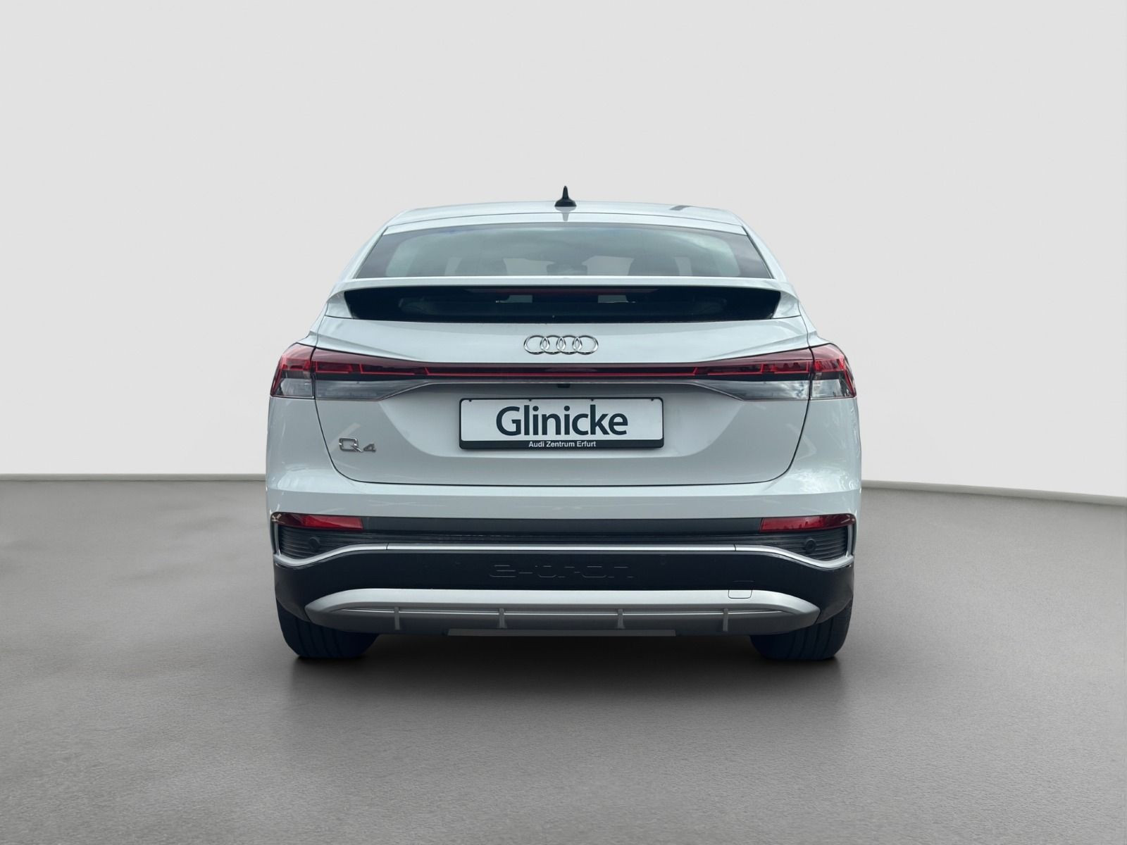 Audi - Q4 Sportback e-tron_5