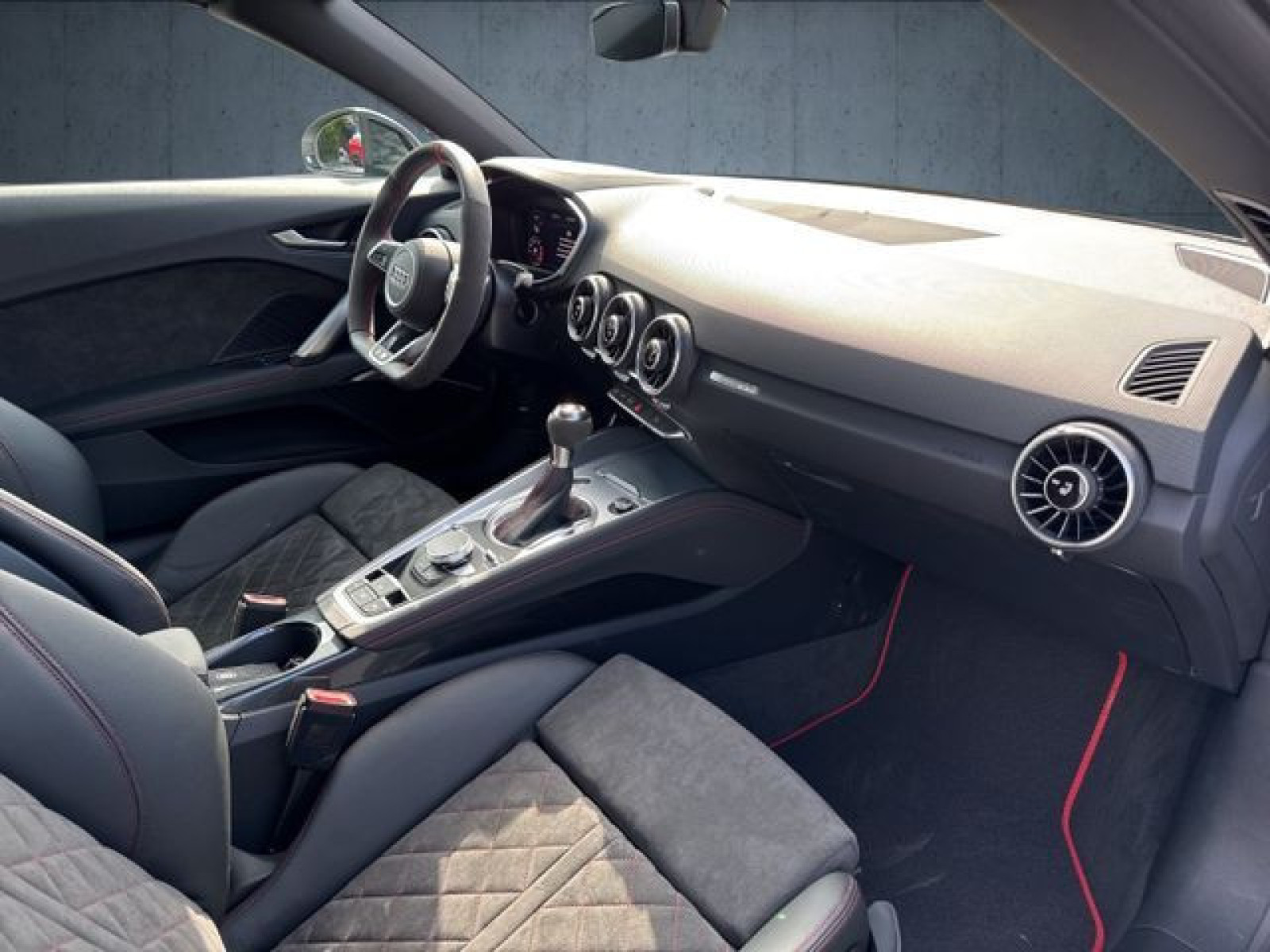 Audi - TT Roadster_15