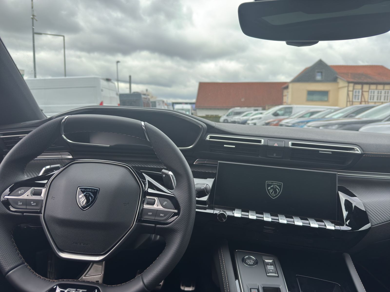 Peugeot - 508_17