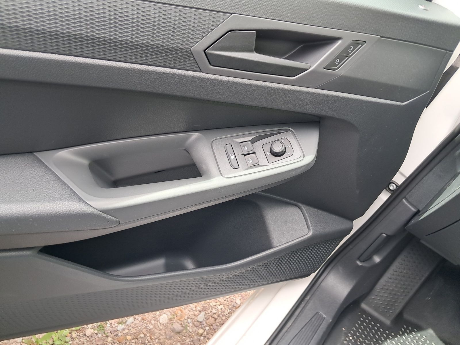 Volkswagen - Caddy Cargo_14